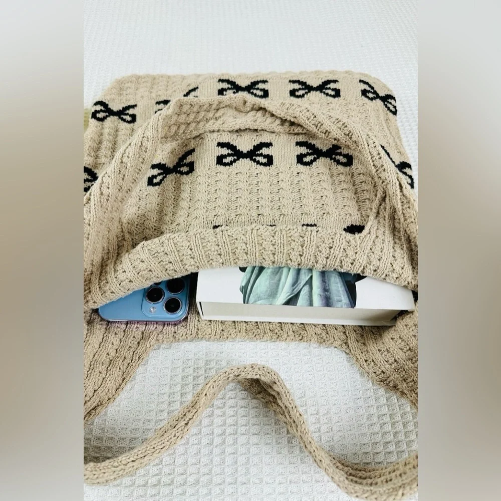 NEW Zenana Bow Knit Tote Bag Tan Black Coquette Chic Shoulder Bag - Picture 4 of 4